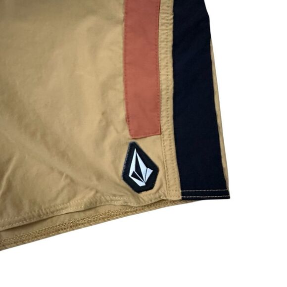 Volcom Men's Tan Swim Shorts - Picture 2 of 9